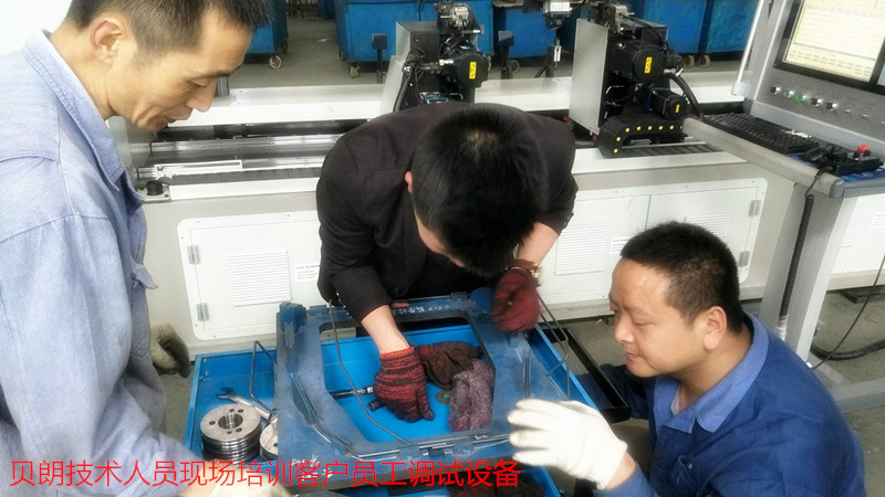 双头线材成型机优选Milanosport
折弯机厂家