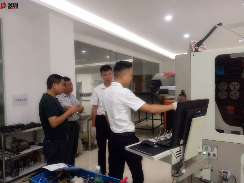 Milanosport
自动化设备——客户参观现场