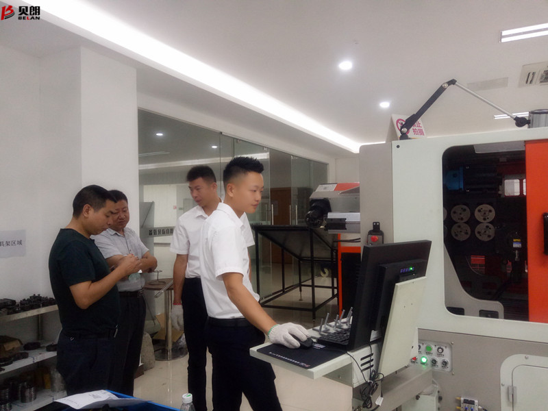 Milanosport
自动化设备——客户参观现场