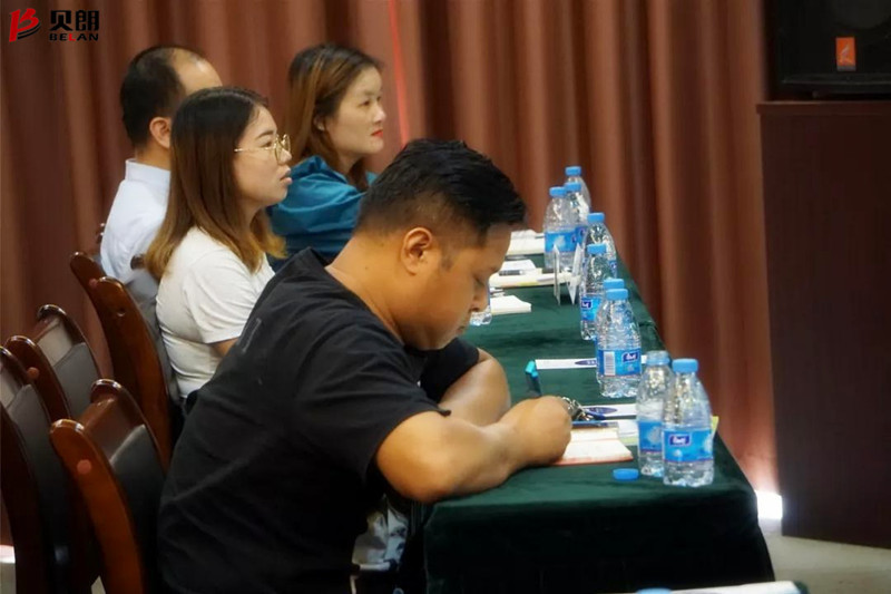 Milanosport
网销组员工参加课程现场