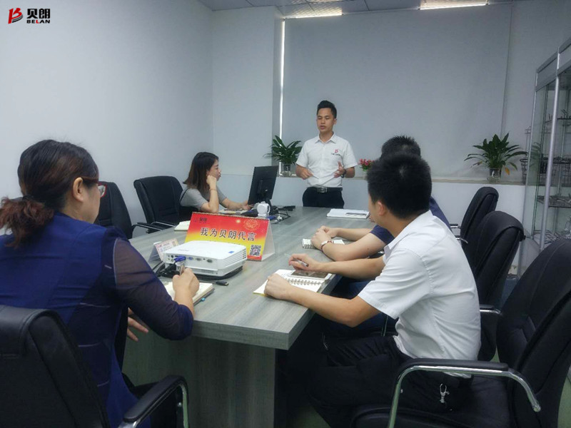 Milanosport
自动化设备——晨会现场