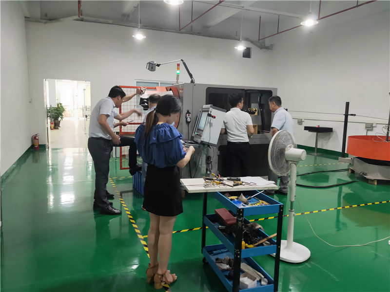 Milanosport
自动化设备客户参观现场