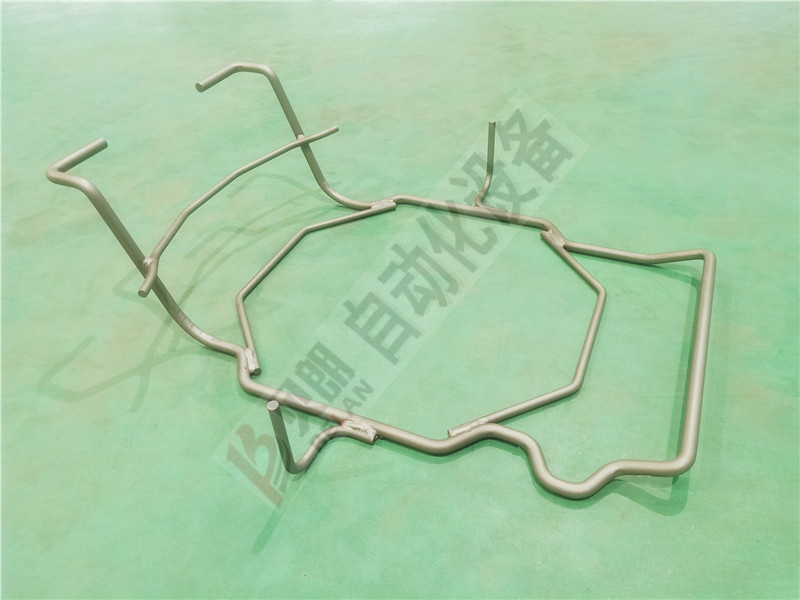 16mm汽车备胎托架线成型图样